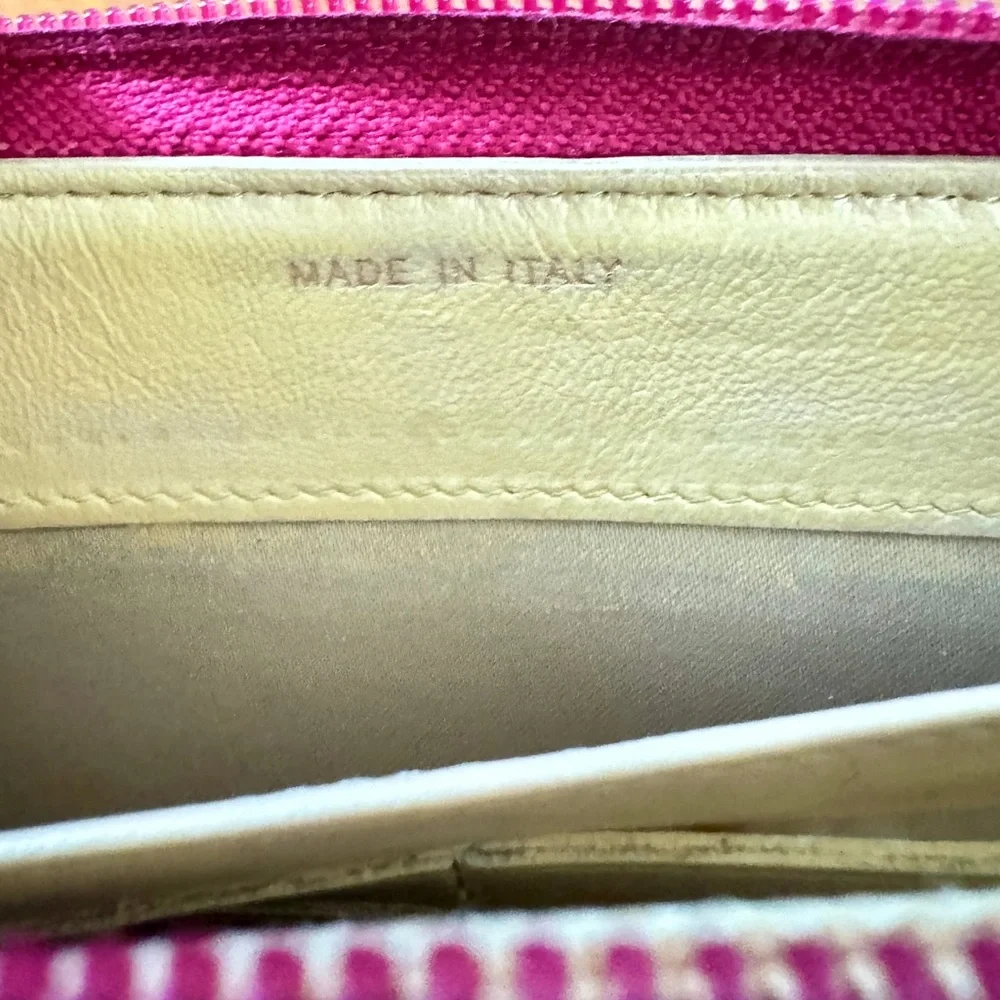 Chanel Pink Camellia Long Zippy Wallet‎